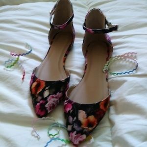 Lov💝Mark Floral Flats